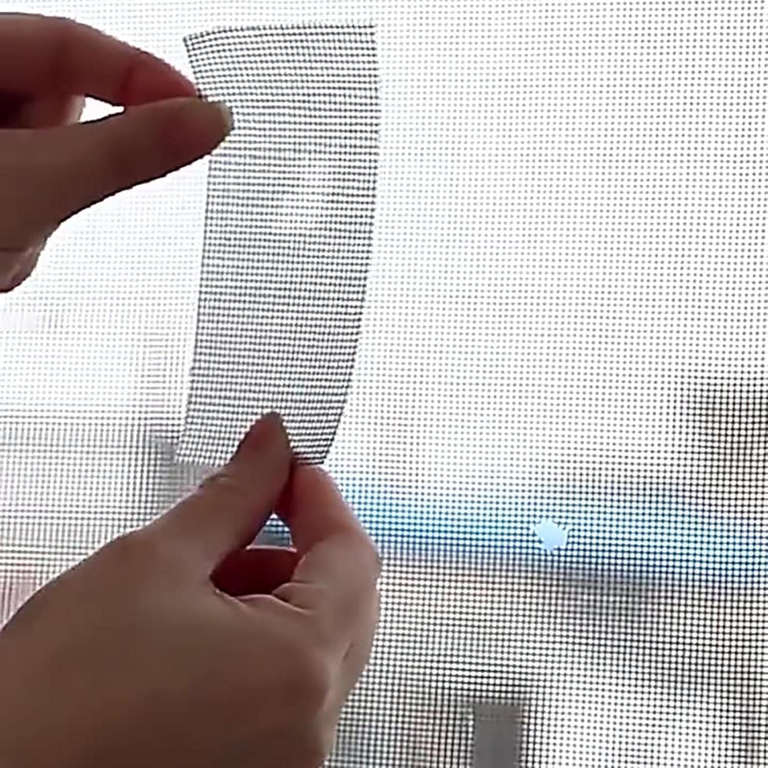 Window Screen Repair Kit Tape 3m × 5cm – Strong Adhesive Fiberglass Mesh for Windows & Doors (1)