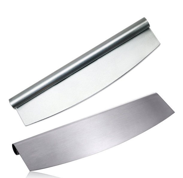 Premium stainless steel rocking pizza cutter (1)