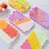 set of 2 cell-shaped silicone ice molds flexible multicolored easy release multi-use قوالب ثلج سيليكون على شكل خلايا 2 قطعة متعددة الألوان مرنة سهلة التنظيف والإفراج